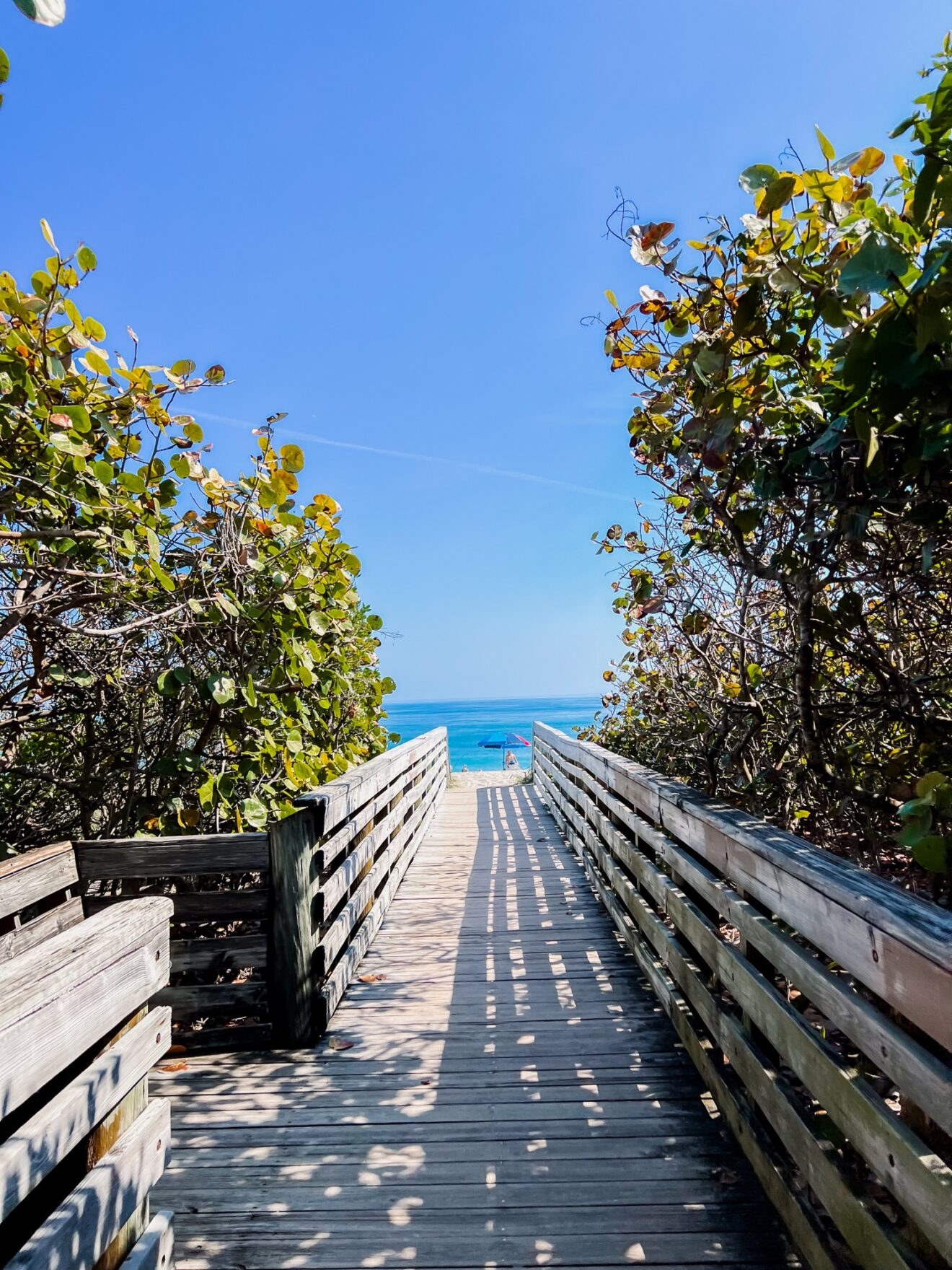Best Florida Kid-Friendly Beaches for families - Treasure Coast Mom