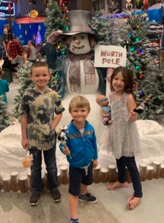 The Bass Pro Santa Experience